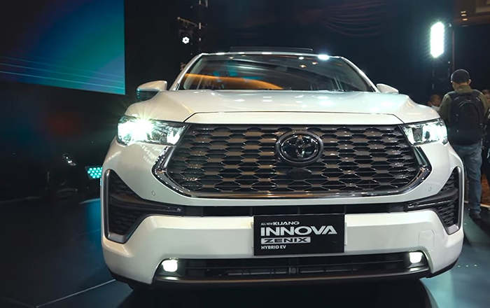 Toyota Hadirkan Kijang Generasi ketujuh Dalam All New Kijang Innova Zenix