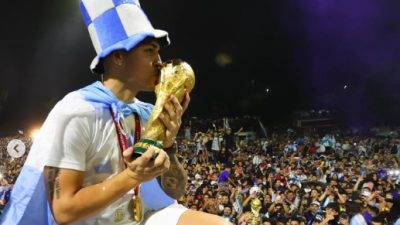 Para Pemain Argentina disambut Bagai Pahlawan, Jalanan Buenos Aires Penuh dengan Fans